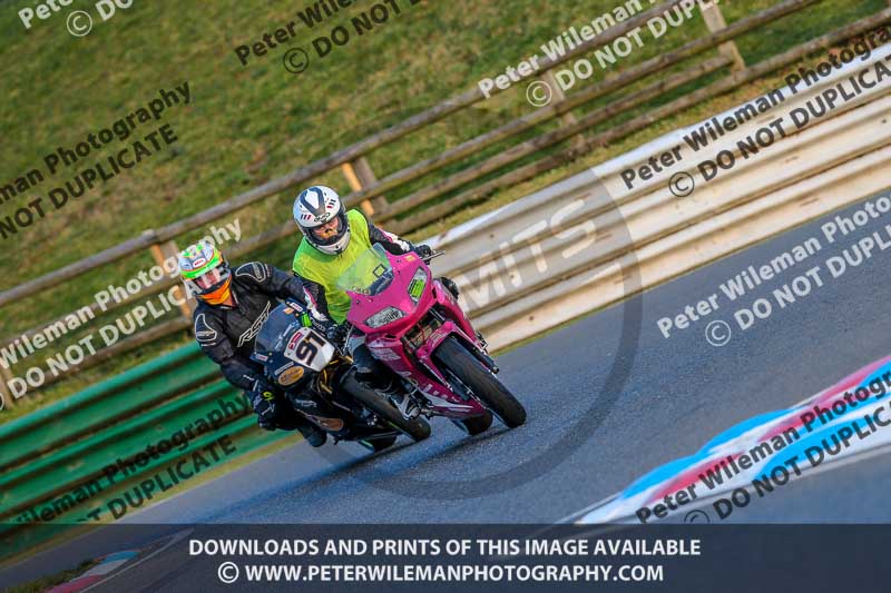 PJM Wedding Photography;enduro digital images;event digital images;eventdigitalimages;mallory park;mallory park photographs;mallory park trackday;mallory park trackday photographs;no limits trackdays;peter wileman photography;racing digital images;trackday digital images;trackday photos